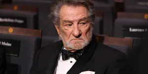 Eddy Mitchell arrête tout pour « raison de santé » : son équipe annonce une triste nouvelle aux fans