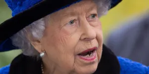 Elizabeth II : la cause de sa mort remise en question ?