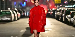 Les 10 indispensables de la garde-robe de Bella Hadid