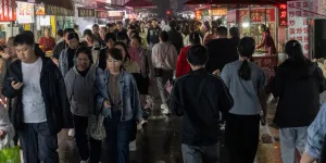 A Zhengzhou, en Chine, les saisonniers précaires de l’« iPhone City »