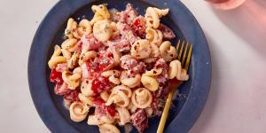 Pasta With Fresh Tomatoes and Goat Cheese Recipe