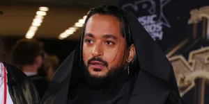 Slimane accusé de harcèlement sexuel : il fond en larmes aux NRJ Music Awards