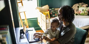 C’est en ayant moins d’enfants que les femmes ont réduit l’écart salarial avec les hommes