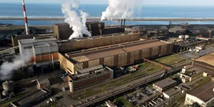 "Un Florange bis" : ArcelorMittal ou le spectre de la fermeture des hauts-fourneaux de Dunkerque