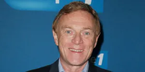 Christophe Hondelatte quitte officiellement Europe 1 pour se lancer en solo !