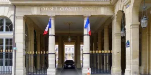 Les juges du Conseil constitutionnel ou le fantasme de la post-démocratie