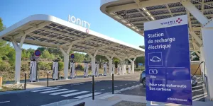 Implications of decarbonisation for fuel excise tax revenues and pricing of road transport externalities