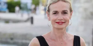 Sandrine Bonnaire, le visage complètement déformé : son compagnon mis en cause