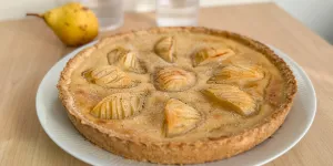 Behind the scène – Tarte amandine aux poires