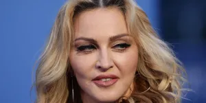 Madonna à Paris : elle retrouve son fils Rocco Richie pour le vernissage de son exposition