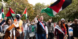 [Extraits] "Les complices du mal", le livre-enquête : ces islamistes qui soufflent à l'oreille de LFI