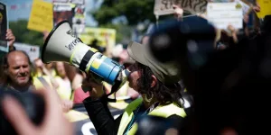 Une France en ébullition avant la rentrée ? Cartographie des mouvements citoyens