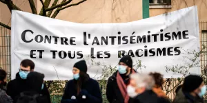 Assemblée nationale : une proposition de loi pour envoyer en prison racistes et antisémites