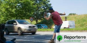 Aller au travail en auto-stop : bonne ou mauvaise solution ?