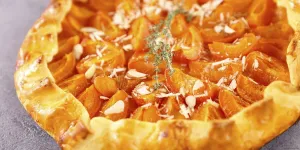 « Voici une petite recette remplie de soleil pour oublier la rentrée » : Christophe Michalak dévoile les secrets de son incroyable tarte à l’abricot