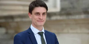 Flavien Termet (RN), plus jeune député de France à 22 ans, annonce sa démission pour une raison d'ordre médical