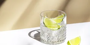 Cocktail d’été : voici comment faire un ti-punch aussi savoureux qu’aux Antilles