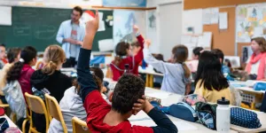 Benjamin, jeune prof d'histoire-géo : "Soit on se tue en banlieue parisienne, soit on démissionne"