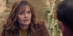 Plus Belle La Vie, Encore Plus Belle : "Chloé ne ferait jamais une chose pareille…" Le résumé du 03 décembre  (SPOILERS)