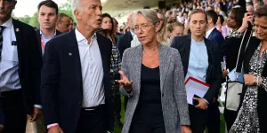 Devant le Medef, Elisabeth Borne assure qu'il "n'y aura pas de hausses d'impôts", notamment pour les entreprises