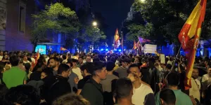 Espagne : quand le parti d'extrême droite Vox tente de surfer sur le concept de remigration