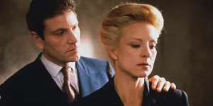 "Quelle tristesse de te dire adieu" : Sylvie Vartan rend un hommage poignant à Tchéky Karyo, son partenaire de L'Ange Noir