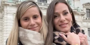 Camille Santoro (Familles nombreuses) “émue aux larmes” après avoir présenté sa compagne à la toile