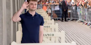 "Une intelligence féroce", Daniel Radcliffe rend hommage à Maggie Smith, star d’"Harry Potter"