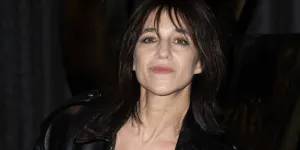 Charlotte Gainsbourg : rien ne va plus dans la maison de son père, son associé accusé de lui avoir caché "une situation financière dégradée"