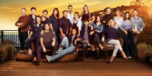 "Plus belle la vie" accueille un candidat de "Secret Story" à "moitié à poil"