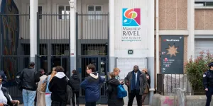 "Des collègues ont peur de faire respecter la laïcité" : au tribunal, la détresse de l'ex-proviseur du lycée Ravel