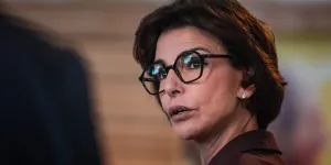 Appels à démissionner à gauche, doutes chez LR, silence radio chez les macronistes... Rachida Dati fragilisée après son renvoi en procès pour corruption