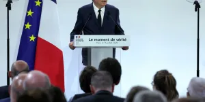 Réduction de la dette : les vérités à trou de François Bayrou