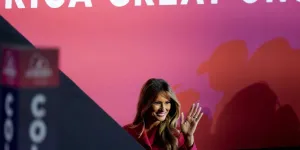 Avortement : mais à quoi joue Melania Trump ?