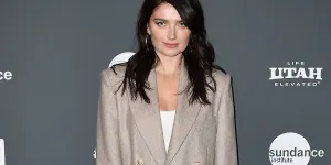 Qui est Eve Hewson, la star de la série « Un couple parfait » ?