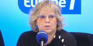 "La personne n'était pas contente" : Laurence Boccolini révèle qu'un invité n'a pas apprécié sa casserole dans Les Enfants de la télé (VIDÉO)