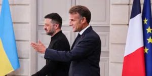 Macron et la "coalition des volontaires" prêts à envoyer des troupes en Ukraine une fois la paix signée