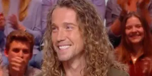 "C'est une chance, pas juste du talent" : Julien Doré rend un bel hommage à la Nouvelle Star, qui a lancé sa carrière