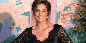 “C’est comme un coup de gueule” : Laëtitia Milot se livre sur son nouveau roman qui parle d’endométriose