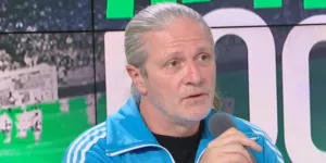 "Ouvre les yeux !" : Emmanuel Petit interpelle fortement Didier Deschamps sur ses choix en équipe de France