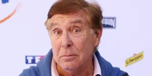 “J’ai été très maltraité” : Jean-Pierre Foucault revient sur la façon dont il a été “mis dehors” par l’ancien patron de RTL 