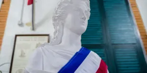 D'après un sondage, les Français sont attachés à la laïcité, à droite... comme à gauche