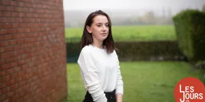 « Je sais que j’avais les yeux ouverts, mais c’était noir. Il m’avait tranché la gorge »