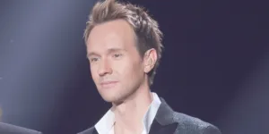 Cyril Féraud : L'animateur rend hommage à un être cher pour une occasion spéciale