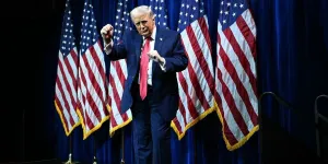 Donald Trump ordonne le retrait des Etats-Unis de 66 organisations internationales, dont celles de coopération mondiale sur le climat