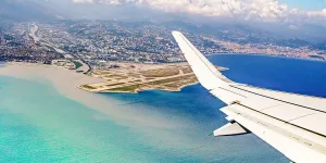 Accès facile, vue sur la mer : voici le meilleur aéroport de France (et le pire)