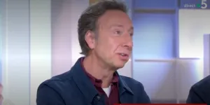 “On m’a suffisamment moqué” : Stéphane Bern acteur, il revient sur sa prestation qui a fait de lui un mème sur les réseaux sociaux (VIDEO)