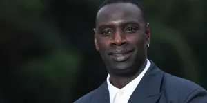 Omar Sy et son importante opération à l’hôpital d’Avignon : acteur au grand cœur pour enfants rêveurs