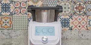 Découvrez le Monsieur Cuisine Smart couleur champagne !