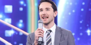 N’oubliez pas les paroles (France 2) : "C’était un vrai choc des titans", Arsène revient sur sa deuxième victoire dans les Masters (EXCLU)